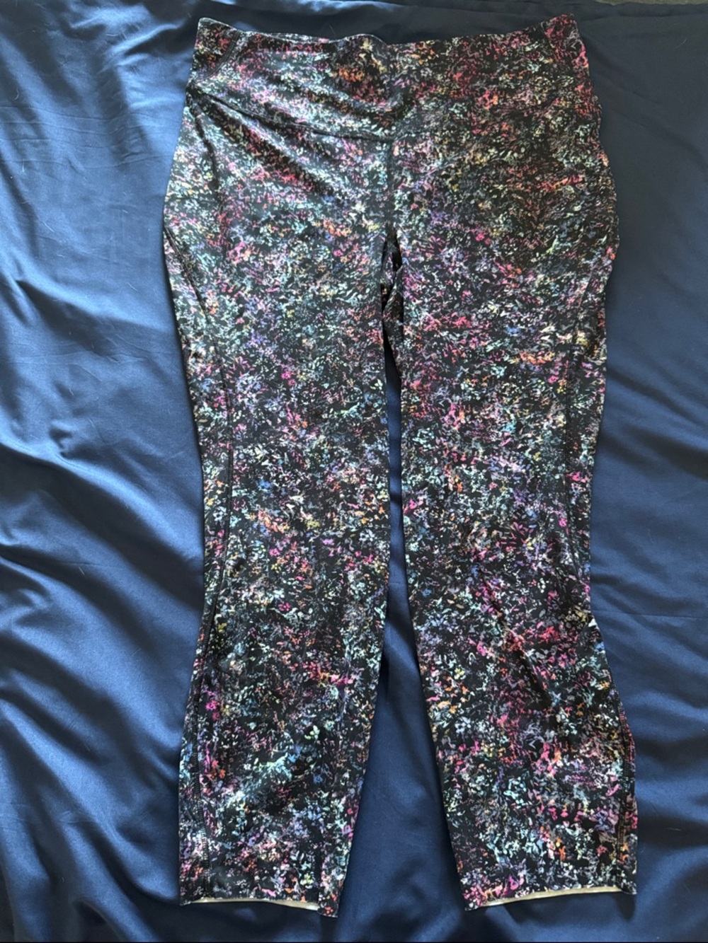 lululemon athletica Black Leggings with Multicolor Print